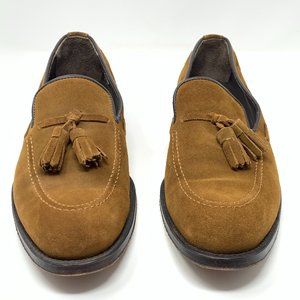 Handcrafted in Italy, Elite Tassel loafer/deck shoe hybrid.